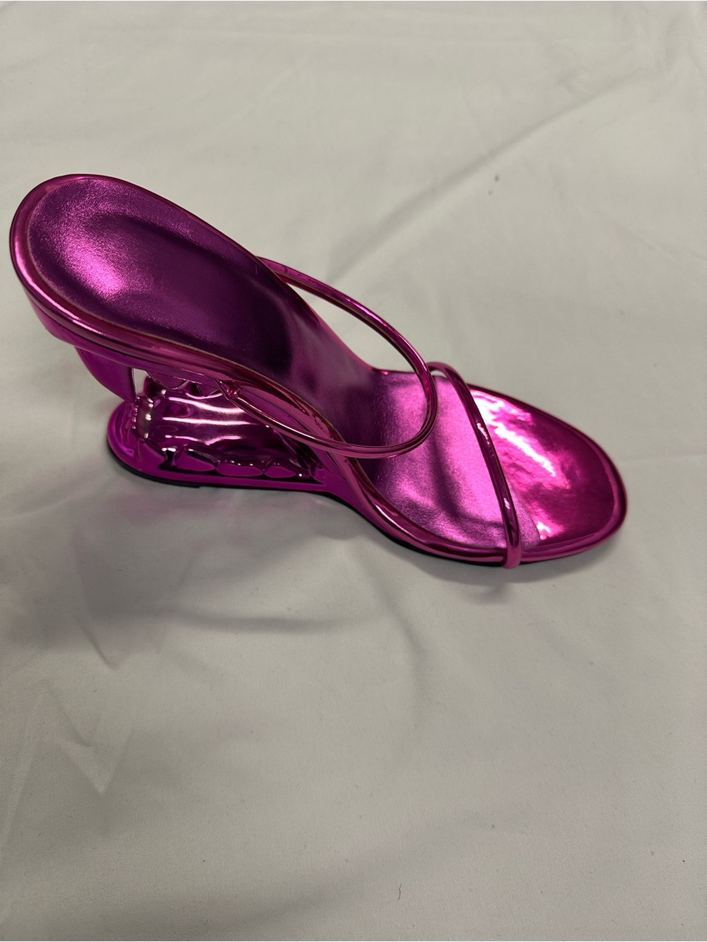 Metallic Fuchsia Strappy Women's Heel